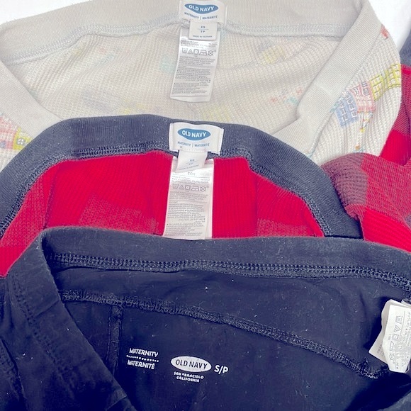 Old Navy maternity pants bundle (xs to s) - Picture 2 of 2
